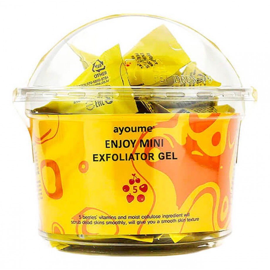 Пилинг-скатка с ягодными экстрактами Ayoume Enjoy Mini Exfoliator Gel