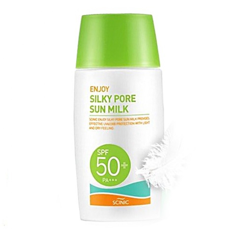 Солнцезащитное молочко для жирной и комбинированной кожи Scinic Enjoy Silky Pore Sun Milk SPF50+/PA+++