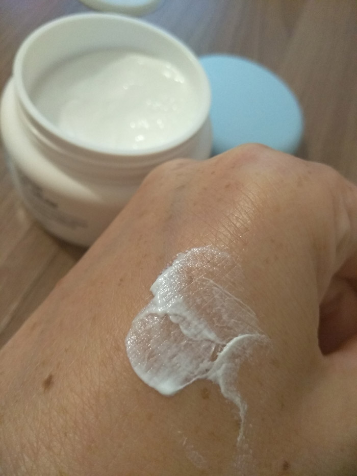 Обзор: Минеральный крем с оксидом цинка и цинковой солью для жирной и проблемной кожи A'PIEU Cicative Zinc Cream